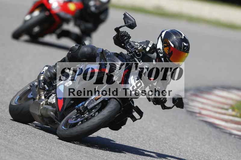 /43 08.08.2025 Discover the Bike ADR/Race 3 rot/9
